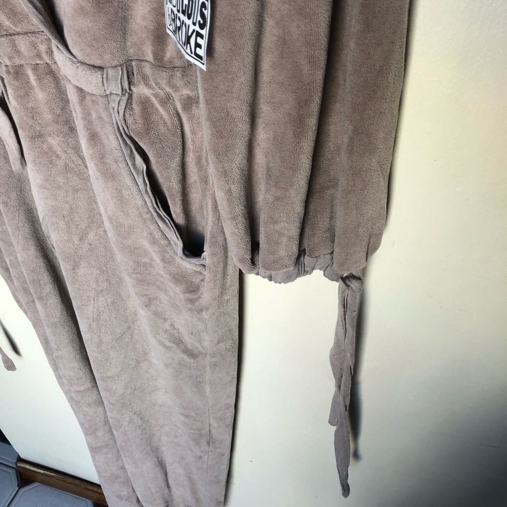 🎉HP🎉 Young Fabulous & Broke jumpsuit NWT - Picture 5 of 8